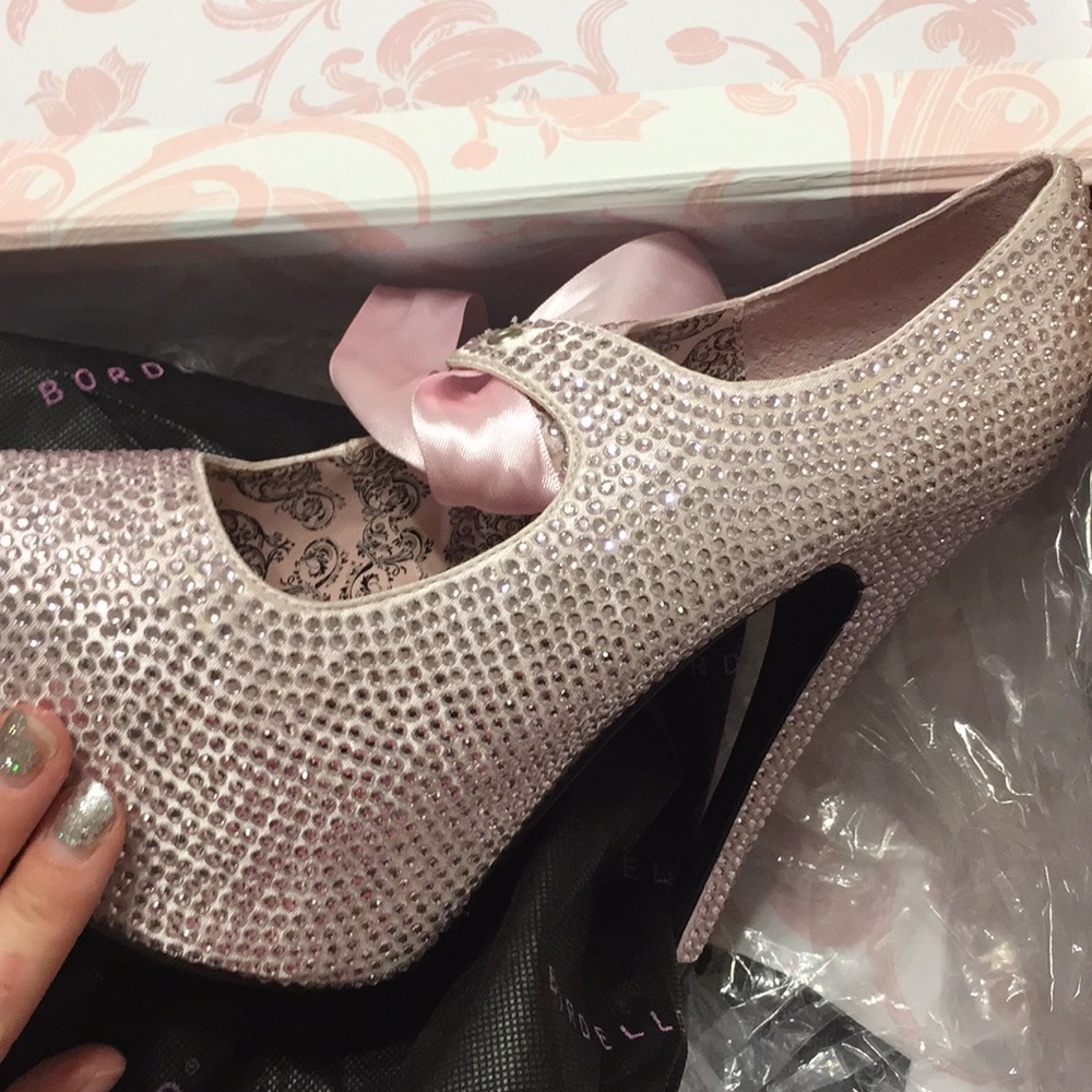 Bordello Heels